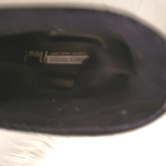 Tender Tootsies Now Boots Size 8 - Picture 6 of 6